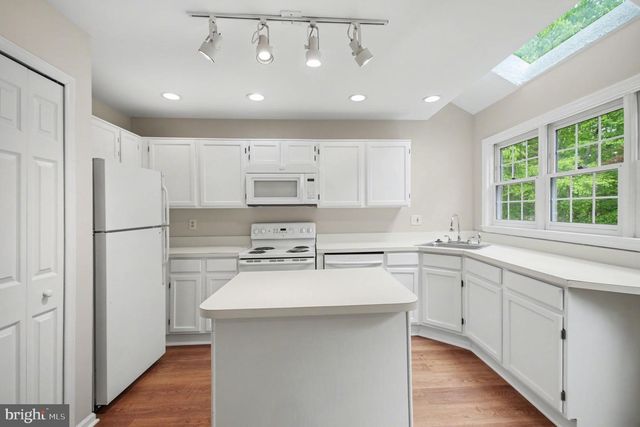 3263 CORCYRA CT, Woodbridge, VA 22192
