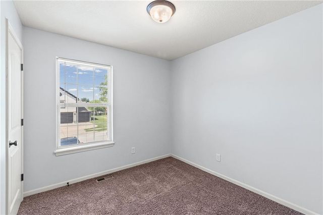 6220 NE 119th Terrace, Kansas City, MO 64156