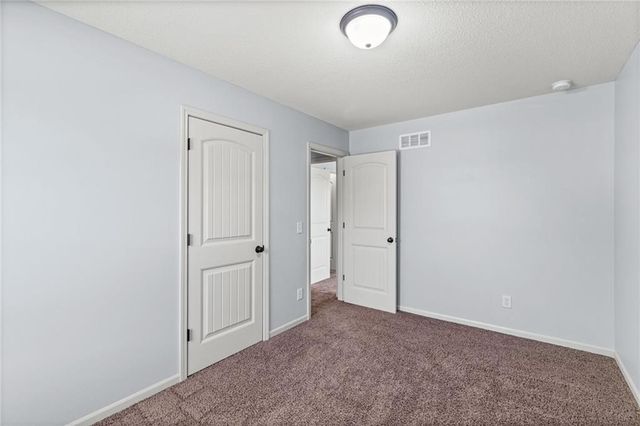 6220 NE 119th Terrace, Kansas City, MO 64156