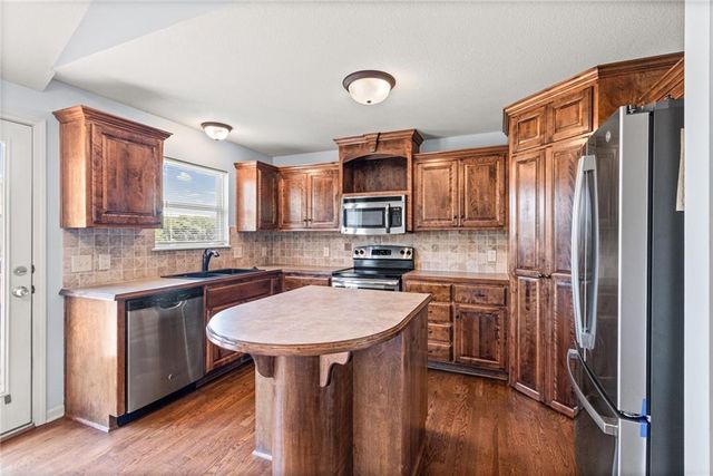 6220 NE 119th Terrace, Kansas City, MO 64156