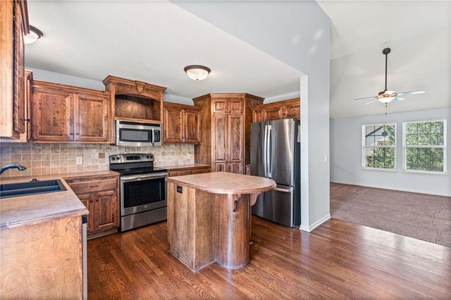 6220 NE 119th Terrace, Kansas City, MO 64156
