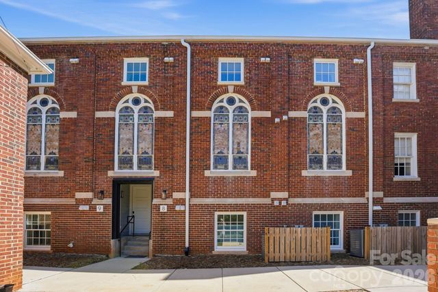 203 Grandin Road 2, Charlotte, NC 28208