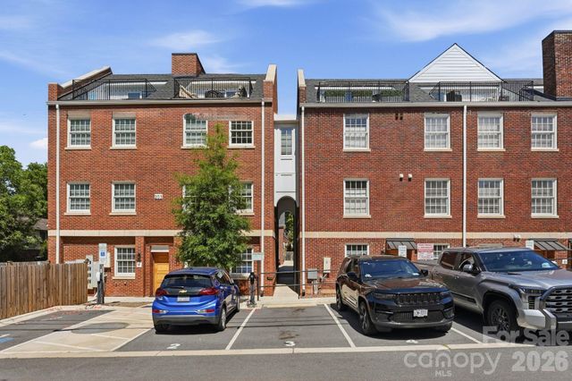 203 Grandin Road 2, Charlotte, NC 28208