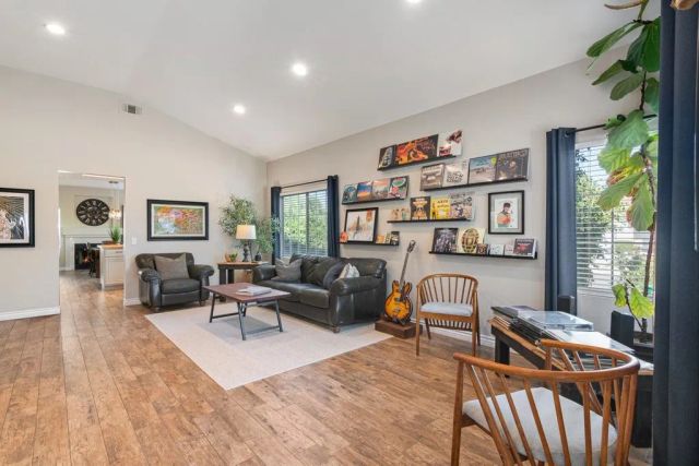 30423 Shoreline Drive, Menifee, CA 92584