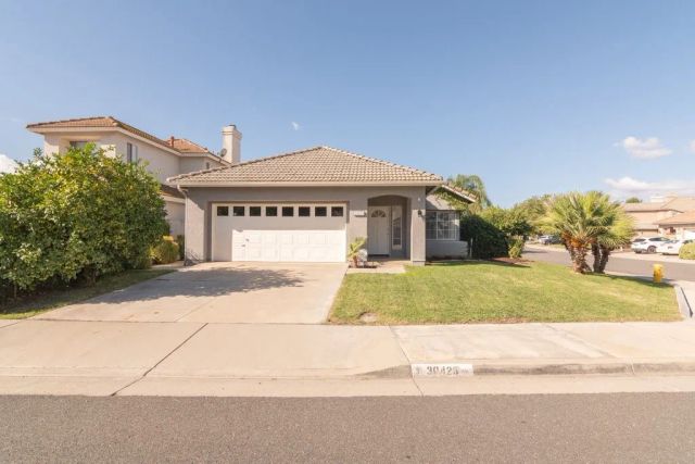 30423 Shoreline Drive, Menifee, CA 92584