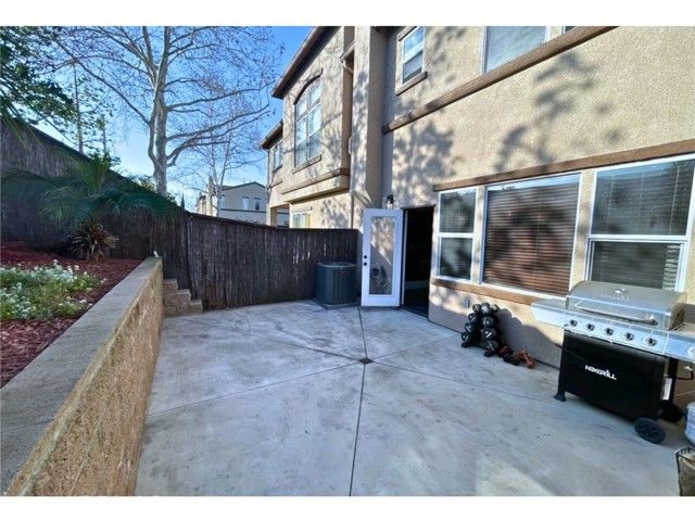 4484 Brisbane Way 3, Oceanside, CA 92058