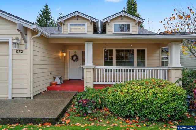 552 Inverness Dr SE, Salem, OR 97306