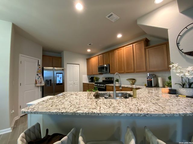 664 FERRULE DR, Kyle, TX 78640