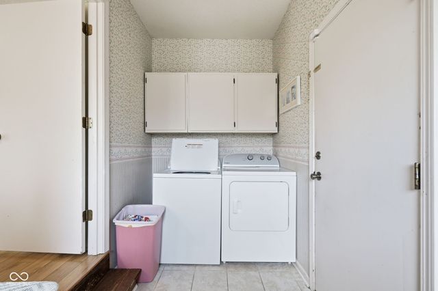 1373 Echo Bend Street, Greenwood, IN 46142