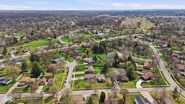 1373 Echo Bend Street, Greenwood, IN 46142