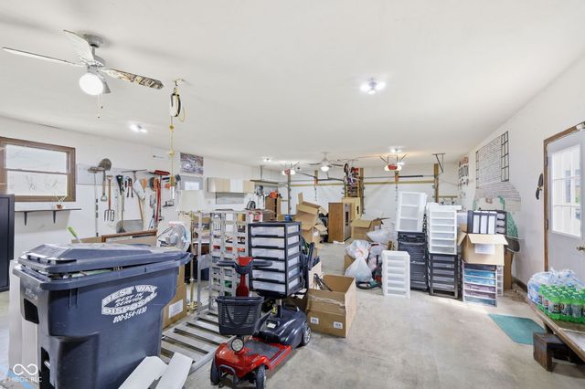 1373 Echo Bend Street, Greenwood, IN 46142