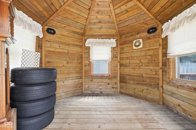 1373 Echo Bend Street, Greenwood, IN 46142