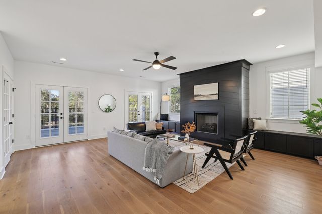 521 Hobson Chapel Pl, Nashville, TN 37206