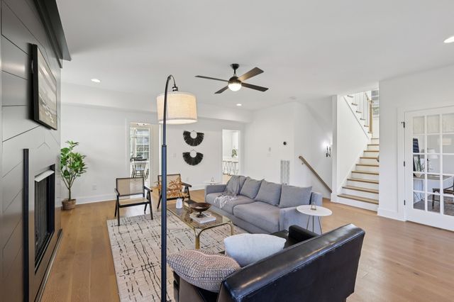 521 Hobson Chapel Pl, Nashville, TN 37206