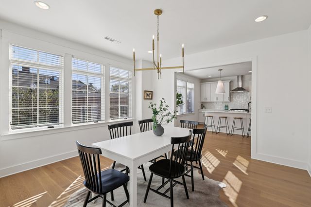 521 Hobson Chapel Pl, Nashville, TN 37206