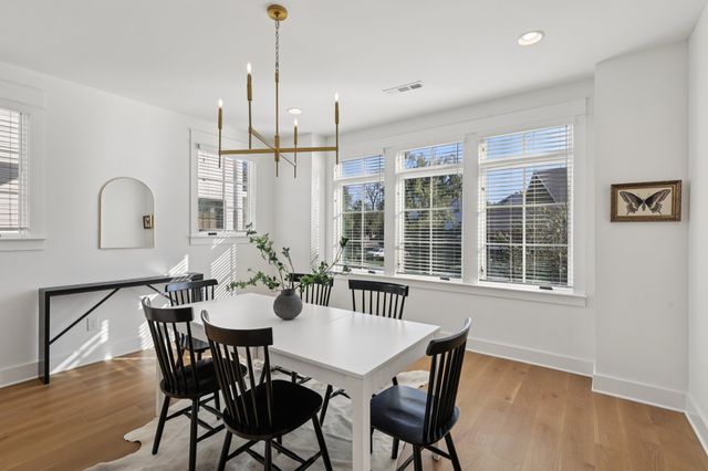 521 Hobson Chapel Pl, Nashville, TN 37206