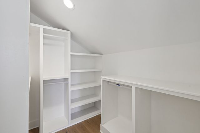 521 Hobson Chapel Pl, Nashville, TN 37206