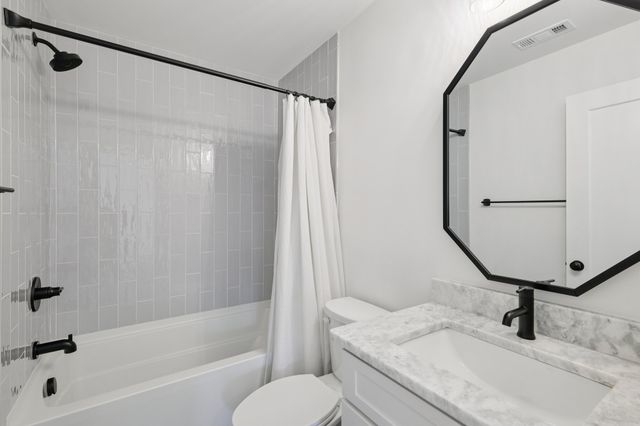 521 Hobson Chapel Pl, Nashville, TN 37206