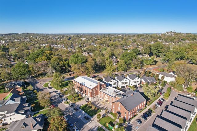 521 Hobson Chapel Pl, Nashville, TN 37206