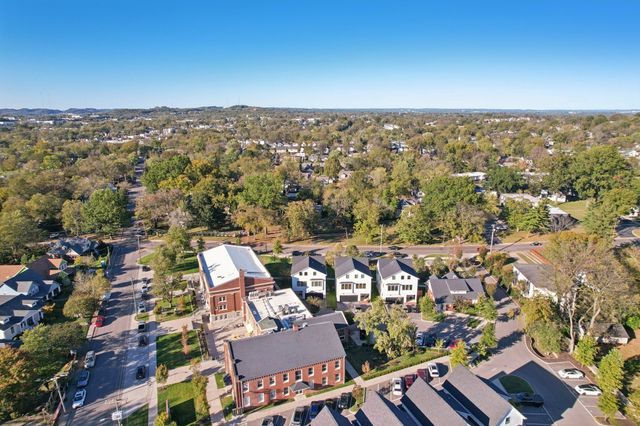 521 Hobson Chapel Pl, Nashville, TN 37206