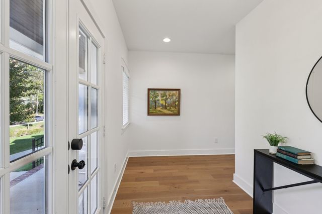 521 Hobson Chapel Pl, Nashville, TN 37206