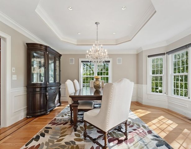 231 Gulf St, Shrewsbury, MA 01545