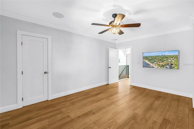 2410 COFFEE POT BOULEVARD NE, St Petersburg, FL 33704