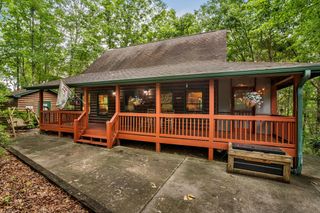 398 Mountain Tops Circle, Blue Ridge, GA 30513