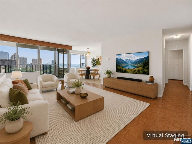 5 Horizon 1708, Fort Lee, NJ 07024