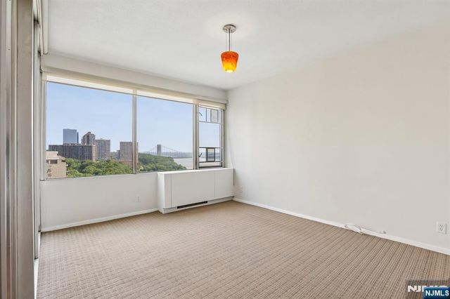 5 Horizon 1708, Fort Lee, NJ 07024