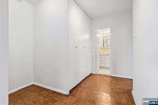 5 Horizon 1708, Fort Lee, NJ 07024