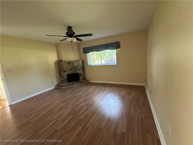 112 Loquat Road NE, Lake Placid, FL 33852