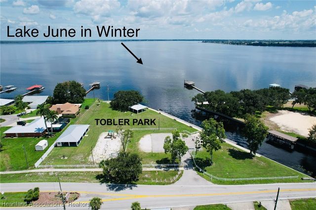 112 Loquat Road NE, Lake Placid, FL 33852