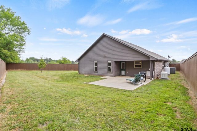 824 Jean Ray Court, Winnsboro, TX 75494