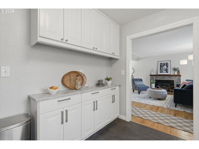 6407 Se 65TH Ave, Portland, OR 97206