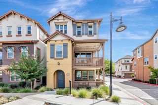 1610 Hidden Creek Lane, Milpitas, CA 95035