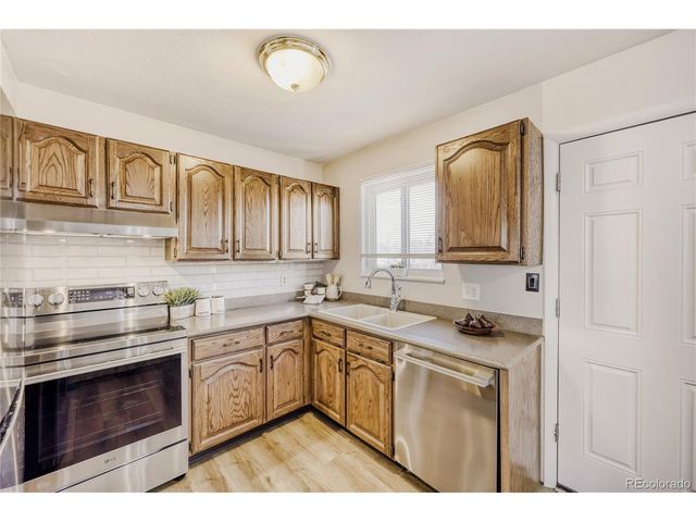 10713 Owens St, Broomfield, CO 80021