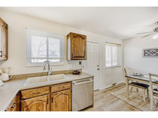 10713 Owens St, Broomfield, CO 80021