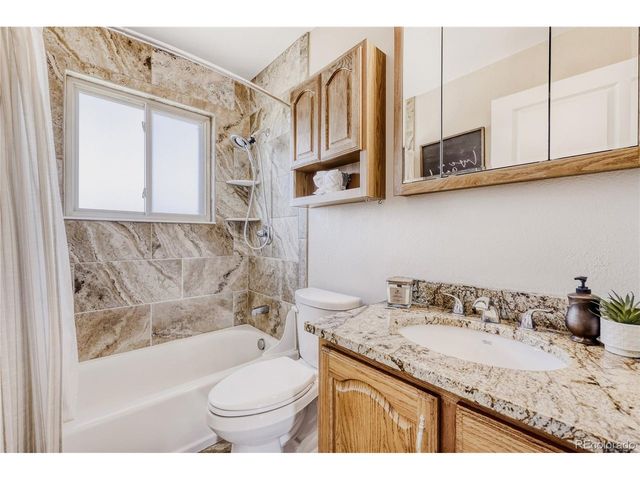 10713 Owens St, Broomfield, CO 80021