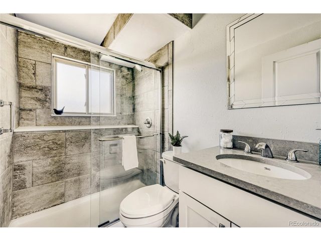 10713 Owens St, Broomfield, CO 80021