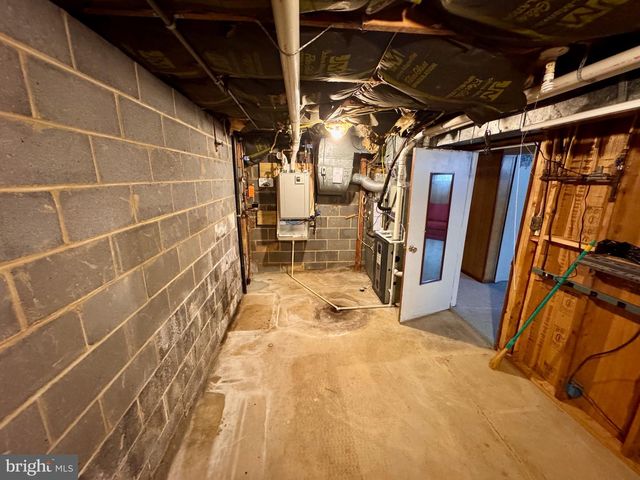 8016 ROCKWOOD CT, Springfield, VA 22153