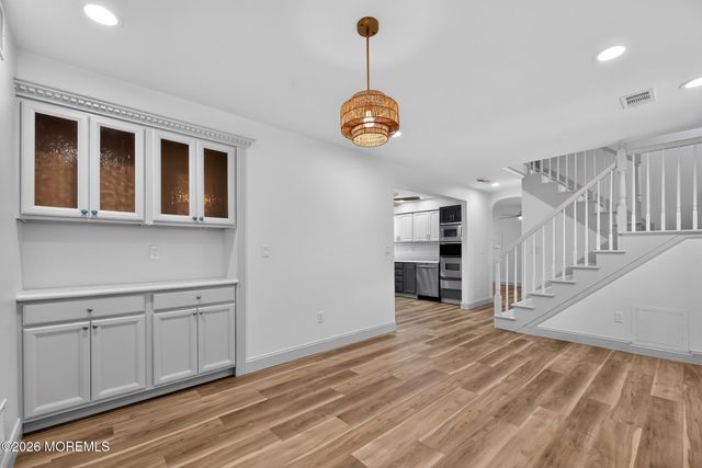 29 Ravenwood Boulevard, Barnegat, NJ 08005
