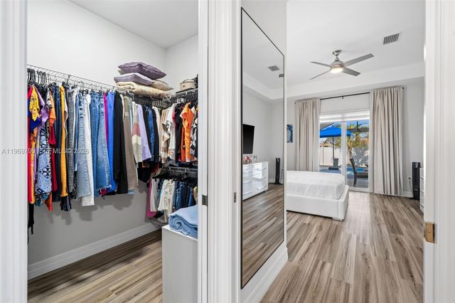 1017 NW 15th Ter, Cape Coral, FL 33993