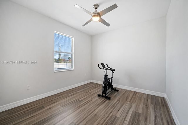 1017 NW 15th Ter, Cape Coral, FL 33993