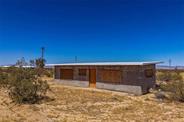 1440 Mcgarry, Joshua Tree, CA 92252