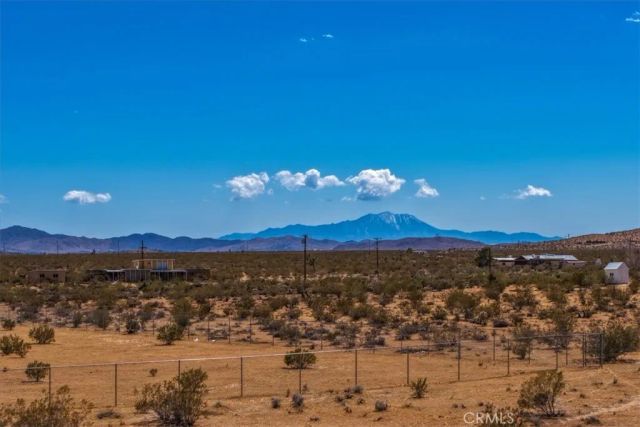 1440 Mcgarry, Joshua Tree, CA 92252
