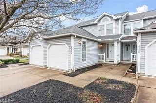 4540 Puritas Park Drive 81, Cleveland, OH 44135