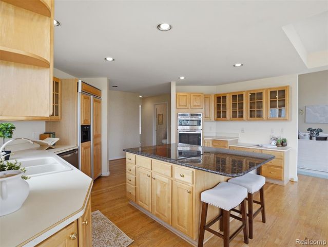 39440 Vassar Court, Sterling Heights, MI 48313