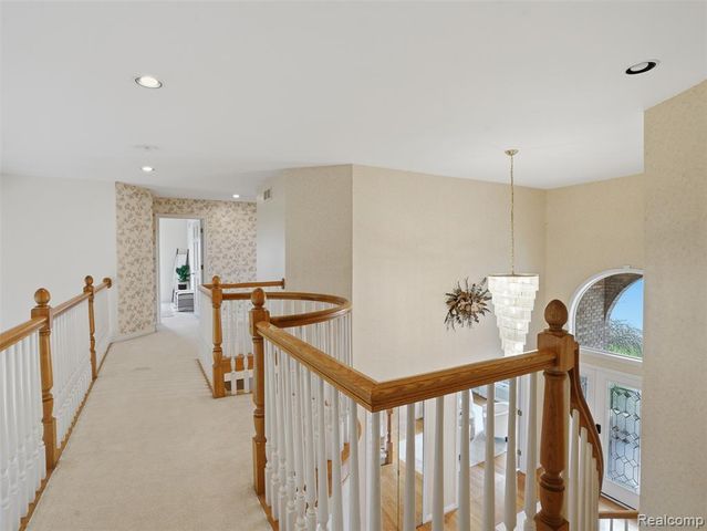 39440 Vassar Court, Sterling Heights, MI 48313