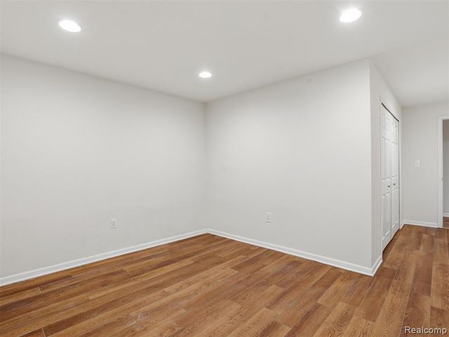 39440 Vassar Court, Sterling Heights, MI 48313